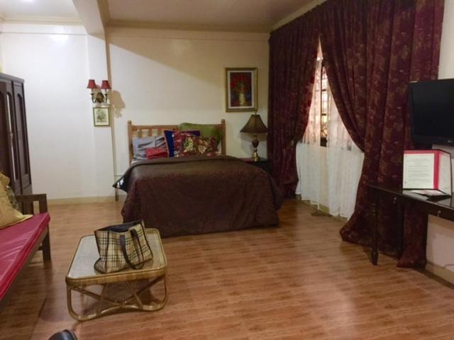 The Saint Joseph Residential Suites Lucena Luaran gambar