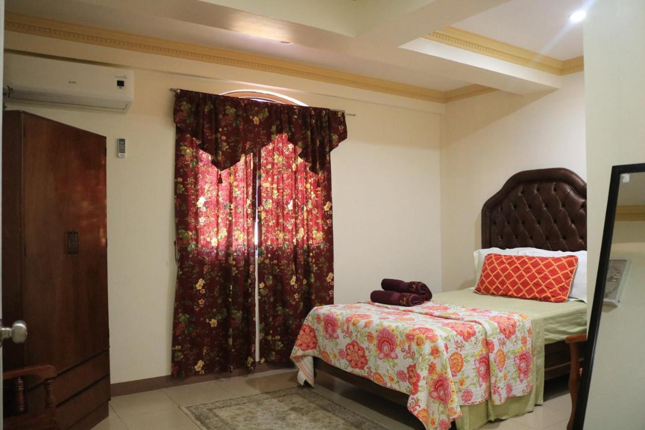 The Saint Joseph Residential Suites Lucena Luaran gambar