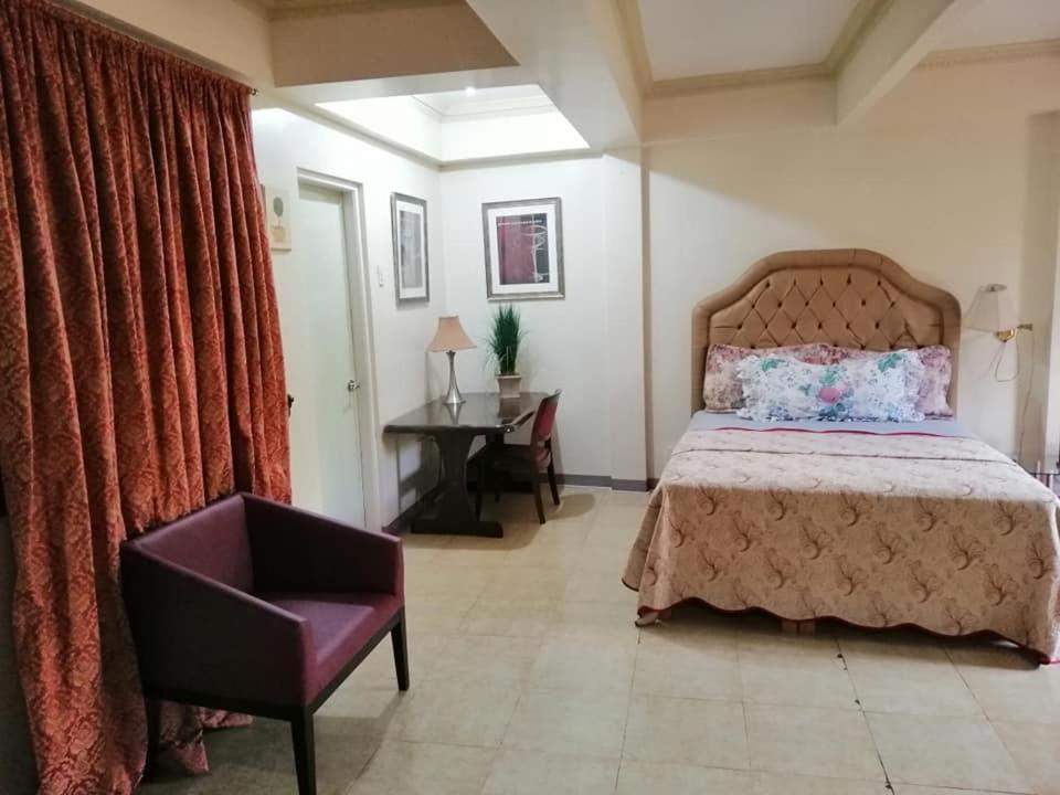 The Saint Joseph Residential Suites Lucena Luaran gambar
