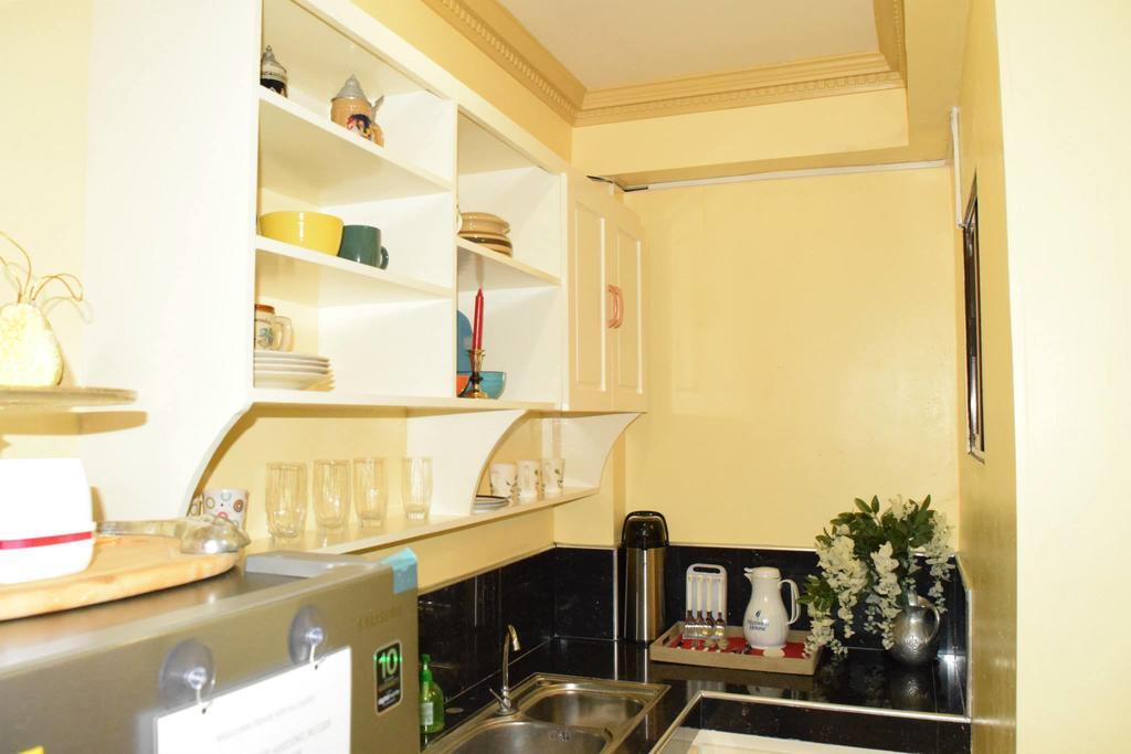 The Saint Joseph Residential Suites Lucena Bilik gambar