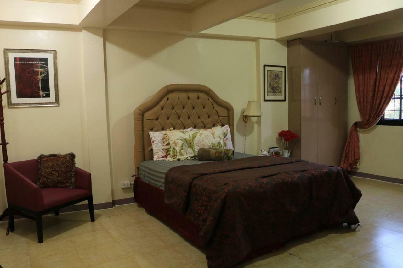 The Saint Joseph Residential Suites Lucena Luaran gambar