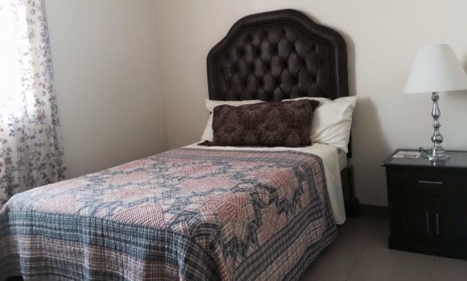 The Saint Joseph Residential Suites Lucena Luaran gambar